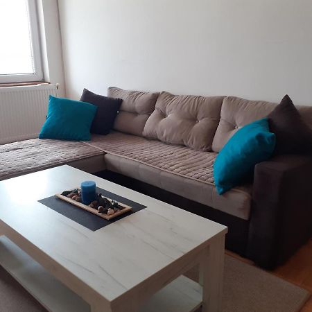 Ballet Apartament Skopje Buitenkant foto
