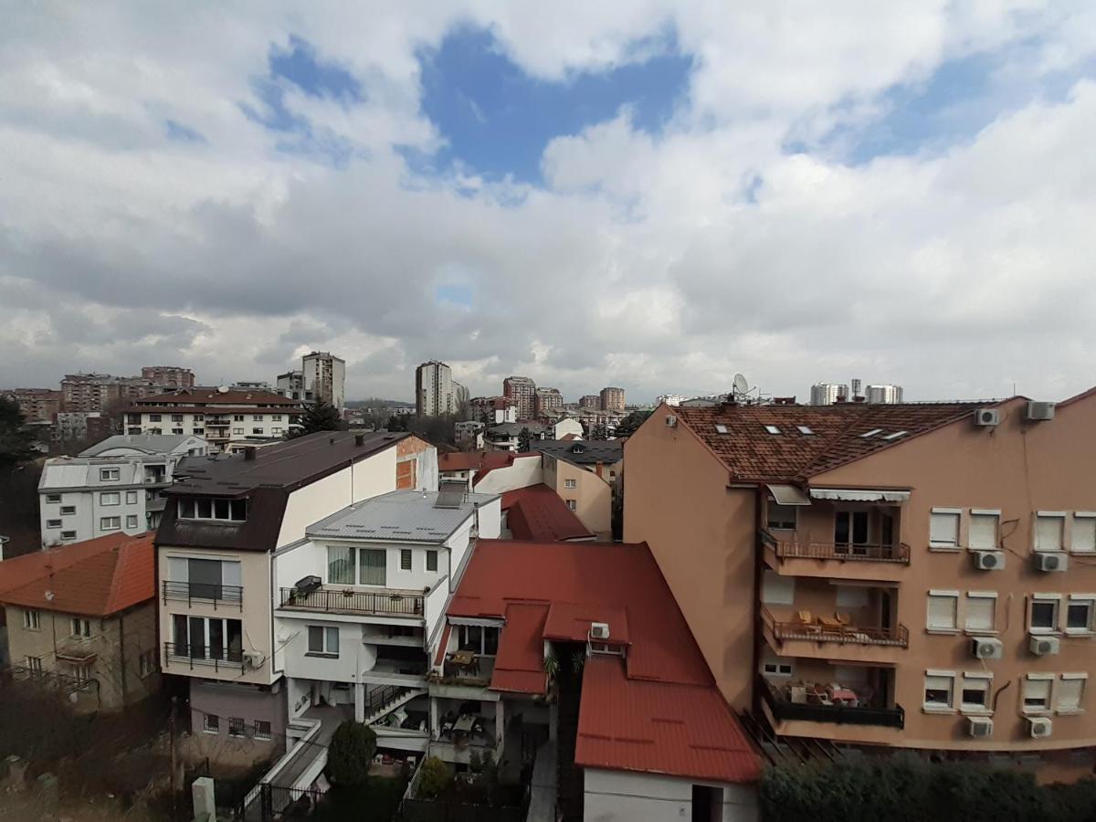 Ballet Apartament Skopje Buitenkant foto