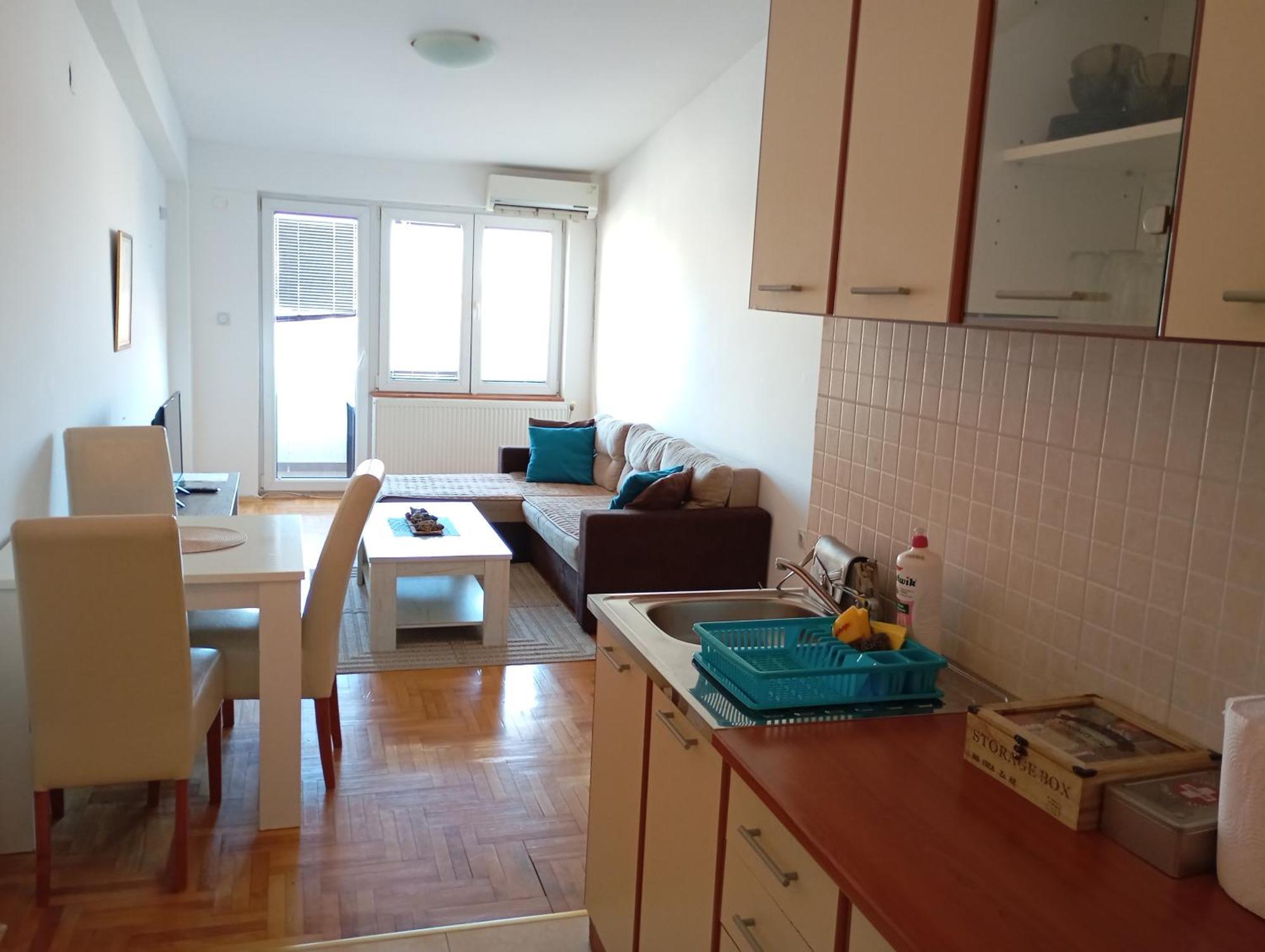 Ballet Apartament Skopje Buitenkant foto
